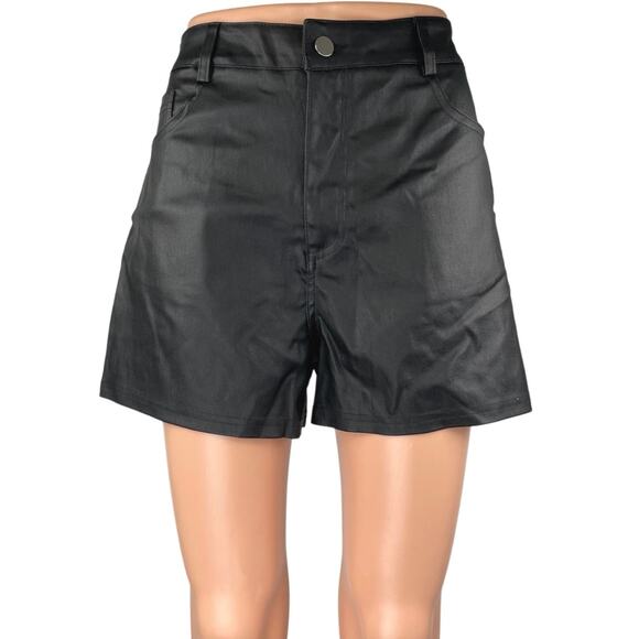 Women's Black Coated Faux Vegan Leather High Waist Wide Leg Mini Shorts Size L - Picture 1 of 4